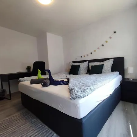 Fewo Innenstadt Mit Dachterasse, Grill, Bis 8 Personen, 3 Sz Cochem Zewnętrze zdjęcie